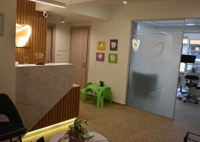 Απέσσος Ιουλιανός Στρατιωτικός Χειρουργός Οδοντίατρος - Ειδικός Χειρουργός Στόματος Σωτηριάδου Ελένη Στρατιωτικός Χειρουργός Οδοντίατρος
